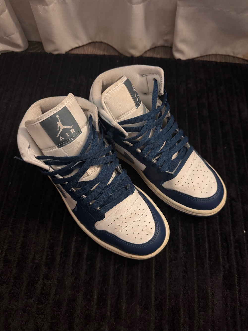 air jordan 1s high top sneakers in blue and white